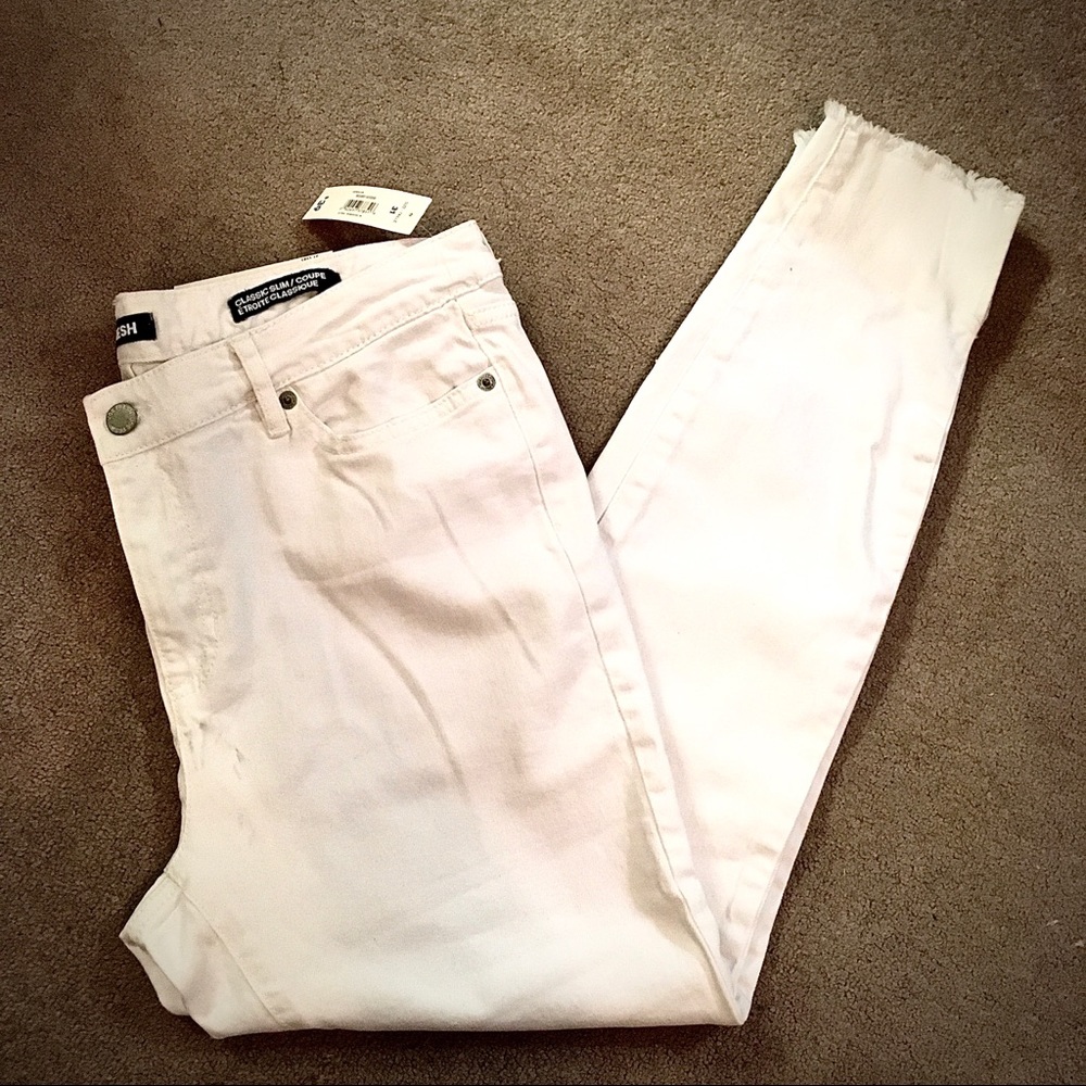 Classic SLIM White Denim